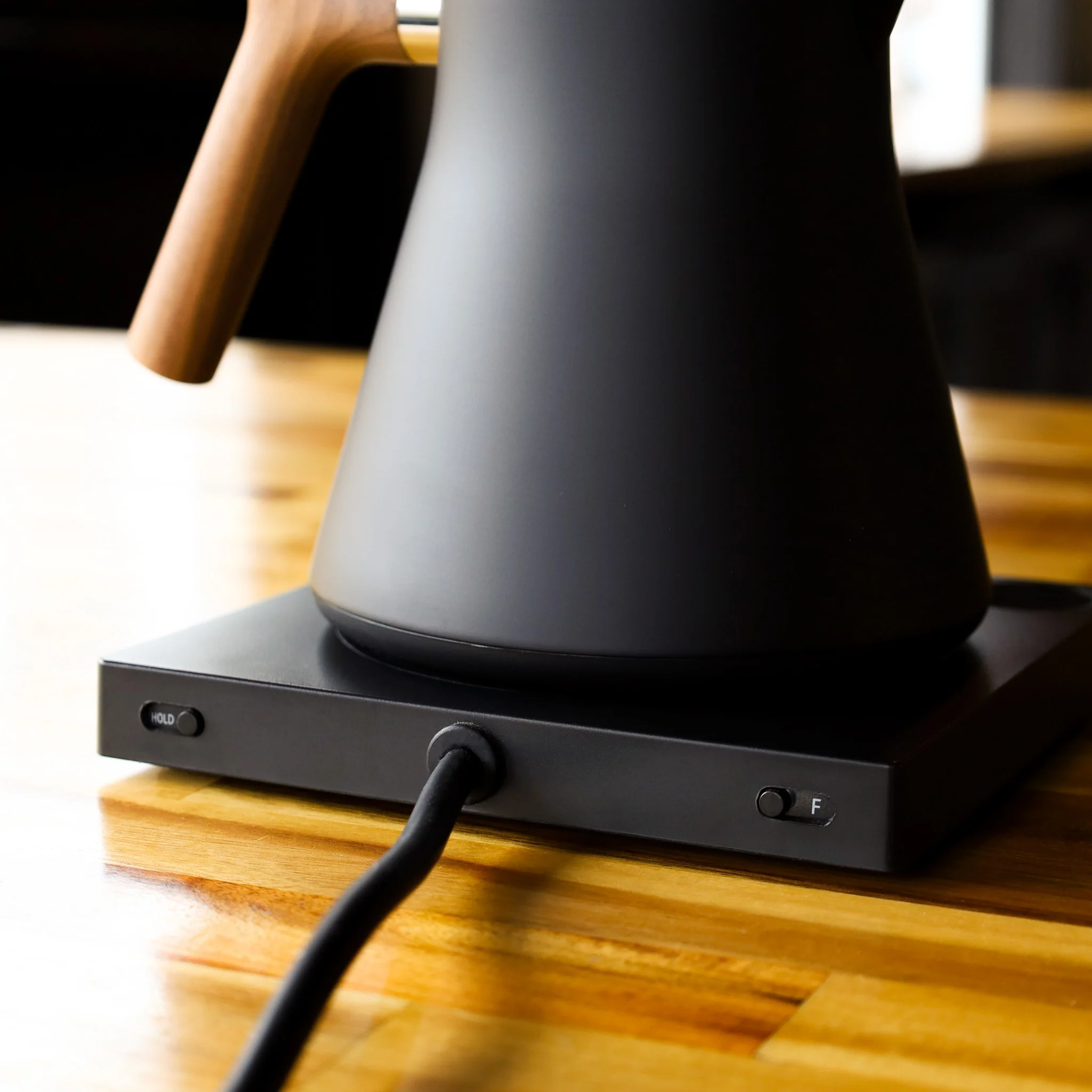 Corvo EKG Electric Kettle - Image 4